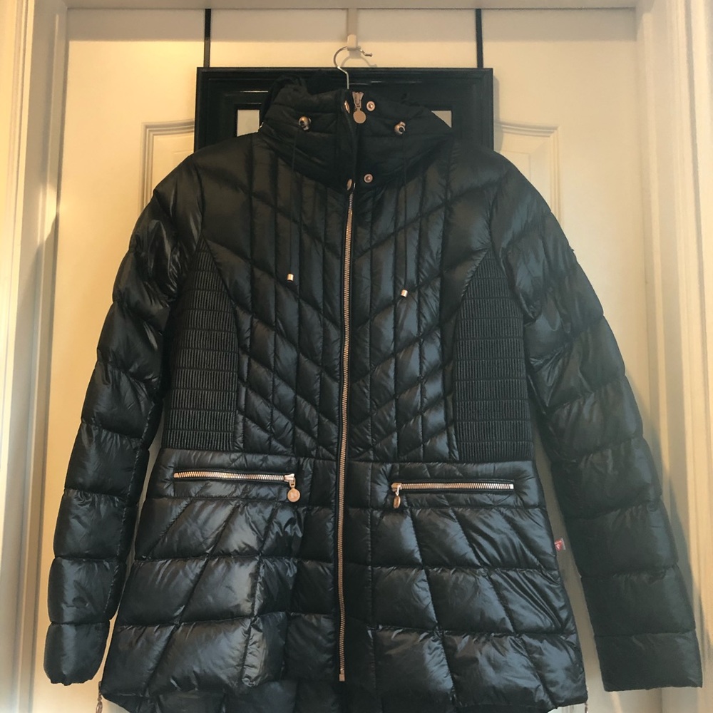 Bernardo Microtouch Pillow Down & Feather  Jacket